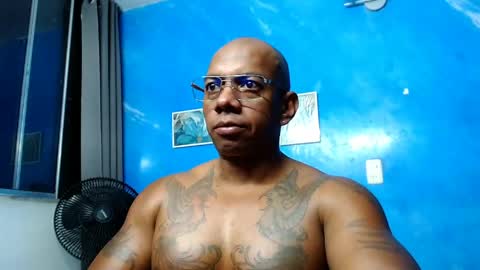 Snapshot of tom_miller chatting on April 3, 11:58 pm Tom Miller online show from April 3, 11:58 pm