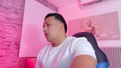 Tom muscle1 online show from February 21, 11:55 am