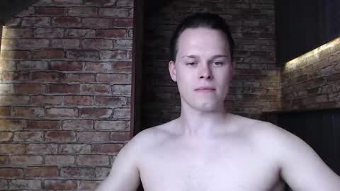 Snapshot of tom_y_ chatting on October 17, 3:58 pm Tom online show from October 17, 3:58 pm