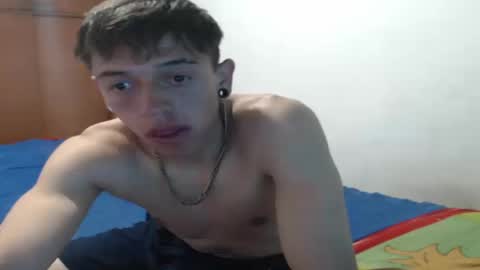 tomas_turbado_ online show from March 14, 5:24 am