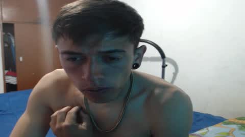 tomas_turbado_ online show from March 17, 4:28 am