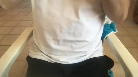 Hola online show from March 10, 9:20 pm