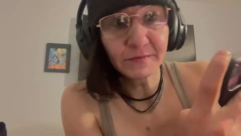 tomboy_titties online show from October 7, 4:20 am