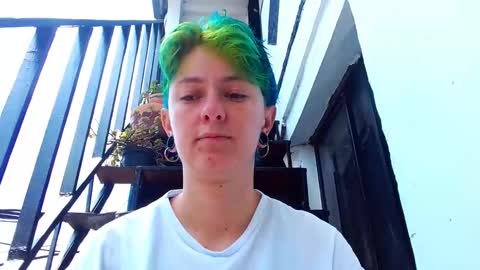 Snapshot of tomboyblue chatting on April 12, 4:12 pm Blue online show from April 12, 4:12 pm