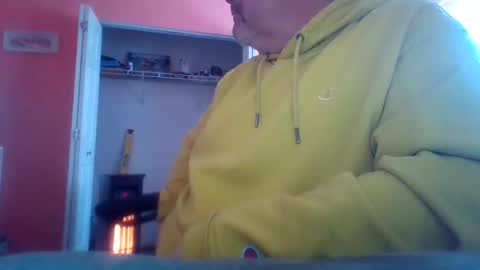 Snapshot of tomcat4848 chatting on March 18, 6:11 pm tomcat4848 online show from March 18, 6:11 pm