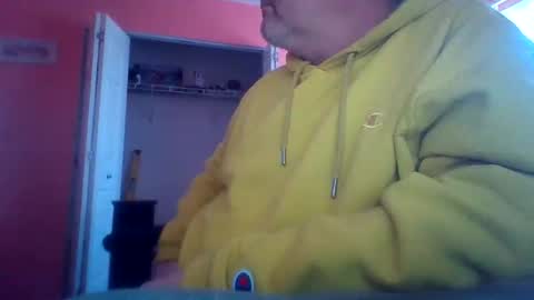 Snapshot of tomcat4848 chatting on April 9, 6:02 pm tomcat4848 online show from April 9, 6:02 pm
