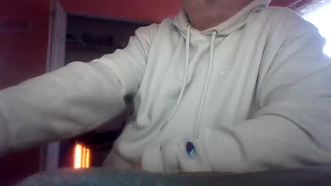 Snapshot of tomcat4848 chatting on April 13, 5:29 pm tomcat4848 online show from April 13, 5:29 pm