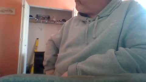 Snapshot of tomcat4848 chatting on April 15, 4:03 pm tomcat4848 online show from April 15, 4:03 pm