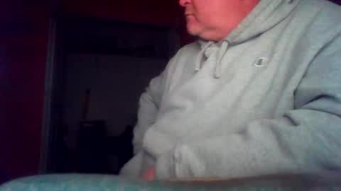 Snapshot of tomcat4848 chatting on April 20, 2:25 am tomcat4848 online show from April 20, 2:25 am