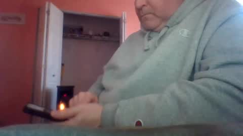 Snapshot of tomcat4848 chatting on April 20, 9:16 pm tomcat4848 online show from April 20, 9:16 pm