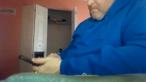Snapshot of tomcat4848 chatting on April 25, 1:41 pm tomcat4848 online show from April 25, 1:41 pm