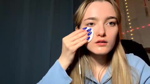 Sofia online show from February 24, 7:56 pm