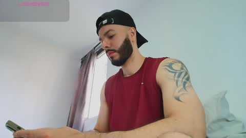 Tommel Bailey online show from May 21, 12:23 pm