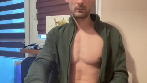 tommi77799 online show from January 19, 7:34 am