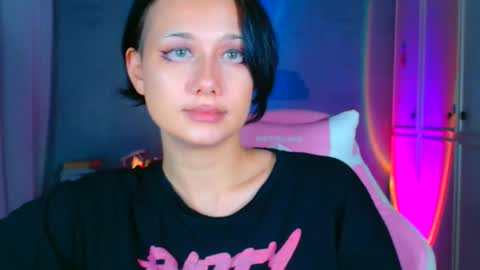 Snapshot of tommioo7 chatting on February 5, 8:02 pm Galadriel online show from February 5, 8:02 pm