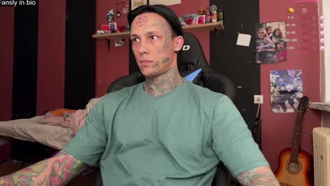 Snapshot of tommy__gun_ chatting on December 28, 12:13 pm Tommy and Katana online show from December 28, 12:13 pm