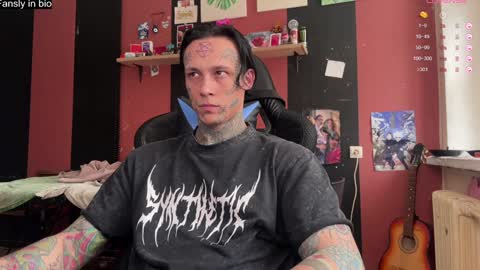 Snapshot of tommy__gun_ chatting on January 12, 8:36 am Tommy and Katana online show from January 12, 8:36 am