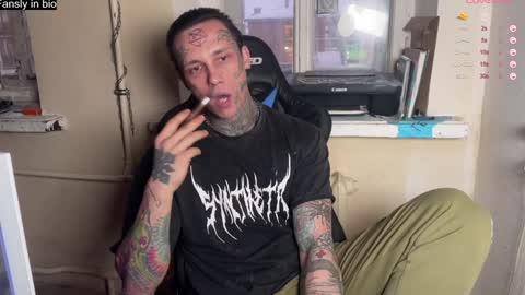 Snapshot of tommy__gun_ chatting on January 12, 1:48 pm Tommy and Katana online show from January 12, 1:48 pm