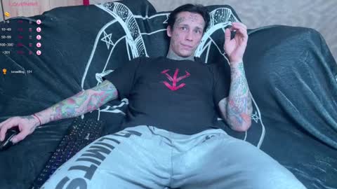 Snapshot of tommy__gun_ chatting on February 16, 9:37 am Tommy and Katana online show from February 16, 9:37 am