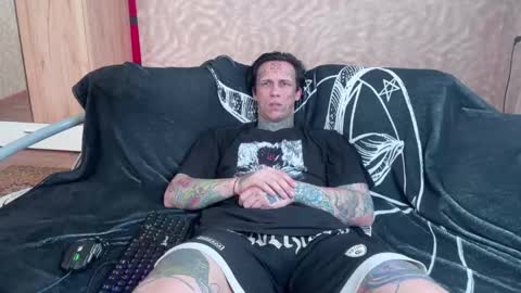 Snapshot of tommy__gun_ chatting on March 6, 8:52 am Tommy and Katana online show from March 6, 8:52 am