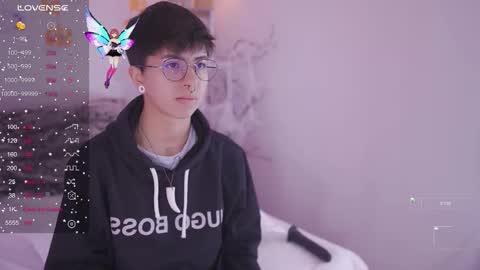 Blue  online show from October 30, 7:58 pm