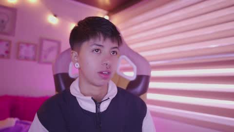 Blue  online show from February 23, 12:57 pm