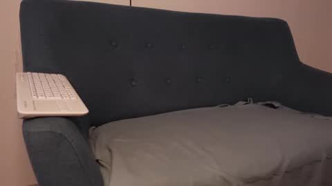  tommy burnzzz  online show from January 28, 8:36 am