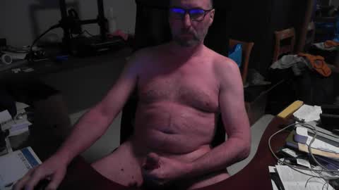 Snapshot of tommy_en chatting on February 3, 9:41 am tommy_en online show from February 3, 9:41 am