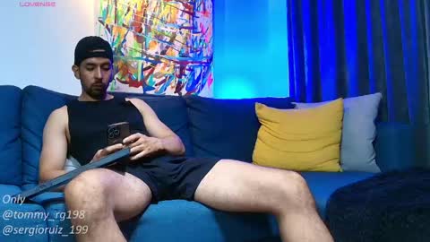 Snapshot of tommy_raym0ndg chatting on April 26, 11:46 pm tommy_raym0ndg online show from April 26, 11:46 pm