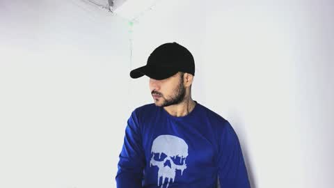 tommy_sccott online show from October 12, 10:20 pm