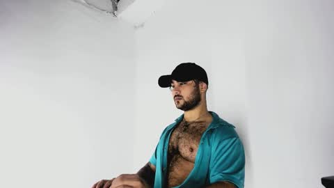 tommy_sccott online show from October 23, 11:03 pm