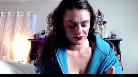 Snapshot of tommymadison222 chatting on November 15, 3:04 am TommyMadison222 online show from November 15, 3:04 am