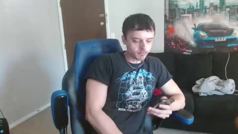 Tommy Strokes online show from February 1, 8:07 pm