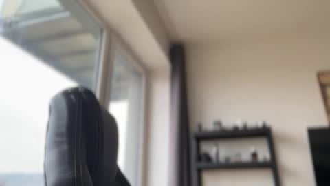 Thomas Fit online show from February 6, 11:57 am