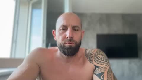 Thomas Fit online show from June 30, 5:08 am
