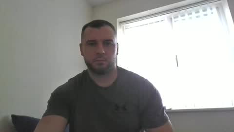 Snapshot of tommyy19901 chatting on November 15, 11:29 am tommyy19901 online show from November 15, 11:29 am