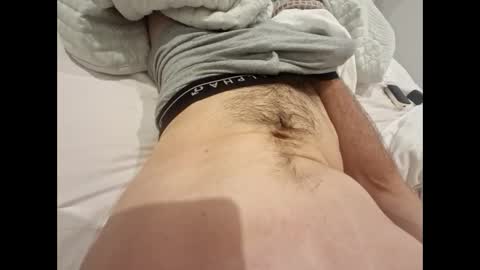 Snapshot of tomnomm chatting on October 13, 3:56 pm tomnomm online show from October 13, 3:56 pm