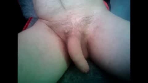 Snapshot of tomson12344 chatting on April 4, 5:49 am DelicisousTom online show from April 4, 5:49 am