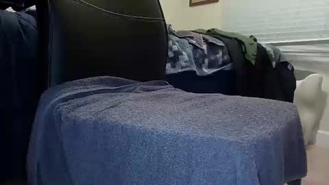 Snapshot of tomt64387741 chatting on November 3, 2:02 am Thomas online show from November 3, 2:02 am