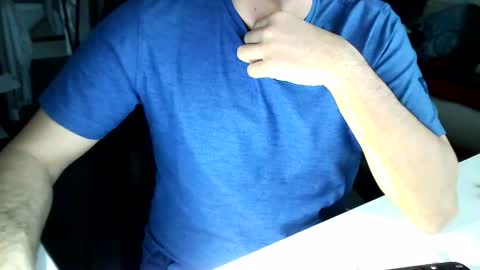 Snapshot of tomtom02029 chatting on December 5, 7:05 am Tom online show from December 5, 7:05 am