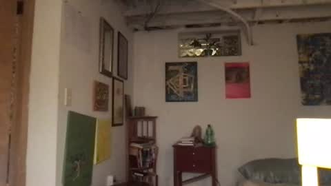 Snapshot of tomwalts281 chatting on August 10, 4:38 am tomwalts281 online show from August 10, 4:38 am