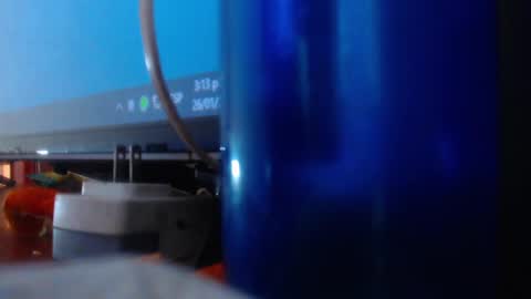 Snapshot of tomyjailen chatting on January 26, 8:13 pm Tomyjailen online show from January 26, 8:13 pm