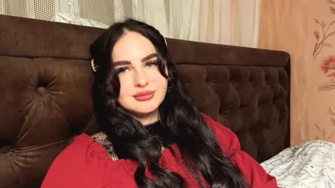 Snapshot of tondamikhail chatting on February 22, 4:05 pm Bella online show from February 22, 4:05 pm