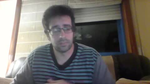 toni640128 online show from December 17, 1:33 am