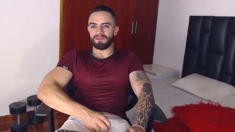 Snapshot of tony_goldstein chatting on March 3, 10:59 pm tony online show from March 3, 10:59 pm