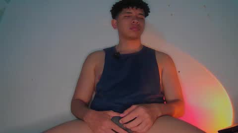Snapshot of tony_marz chatting on March 25, 5:13 am tony_marz online show from March 25, 5:13 am