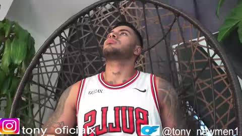 tony online show from February 3, 11:26 am