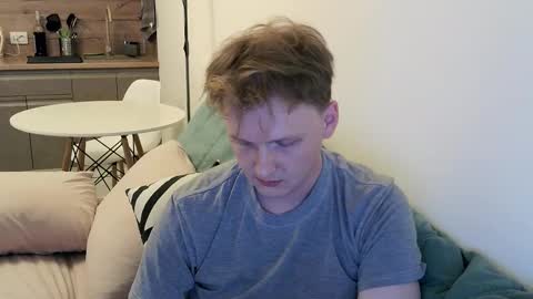 Snapshot of tony_tonka chatting on October 22, 9:58 pm Tony online show from October 22, 9:58 pm