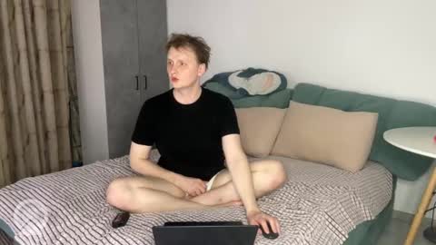 Snapshot of tony_tonka chatting on March 2, 8:04 pm Tony online show from March 2, 8:04 pm