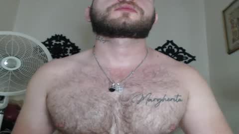 Snapshot of tony_white_7 chatting on December 4, 12:52 am TONY online show from December 4, 12:52 am